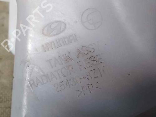 Expansion tank HYUNDAI i40 I (VF) 1.7 CRDi | BP26472588C120 