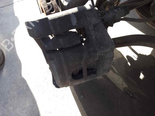 Venstre bremsekaliber foran AUDI A4 B7 Avant (8ED) 2.5 TDI (163 hp) 28451974