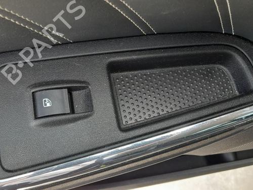left-rear-window-switch-lancia-delta-iii-844_-2008-2009-2010-2011-2012-2013-2014-34722778 main image