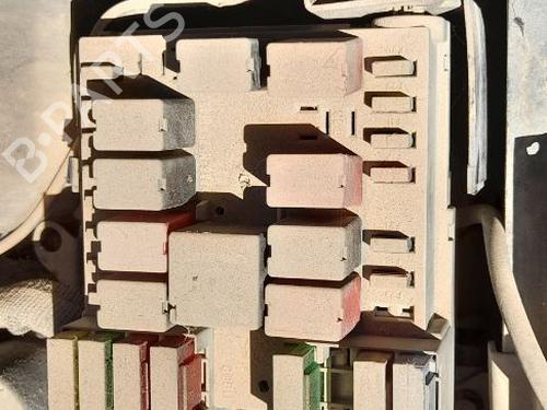 Used Fuse box Fuse box FIAT STILO (192_) 1.9 JTD (192_XE1A) (115 hp) 34472954 34472954