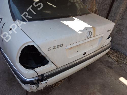 Bakluke CC/Kombi-Kupé Bakluke CC/Kombi-Kupé MERCEDES-BENZ C-CLASS (W202) C 220 D (202.121) (95 hp) 37267959 37267959