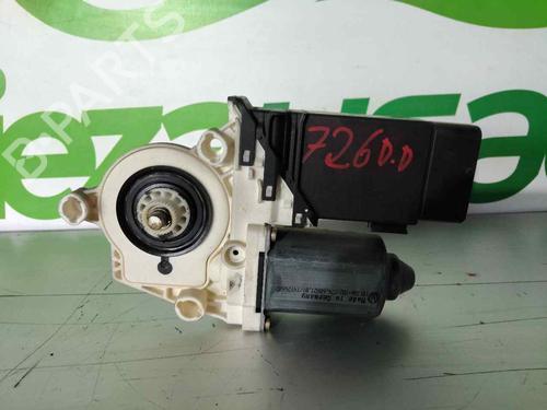 Rudehejsemotor forskærm højre SEAT LEON (1M1)  | BP30776245E20 