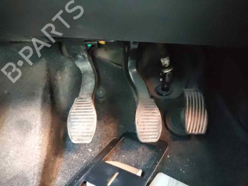 Used Break pedal FIAT DOBLO Cargo (263_) [2010-2025]  29209688