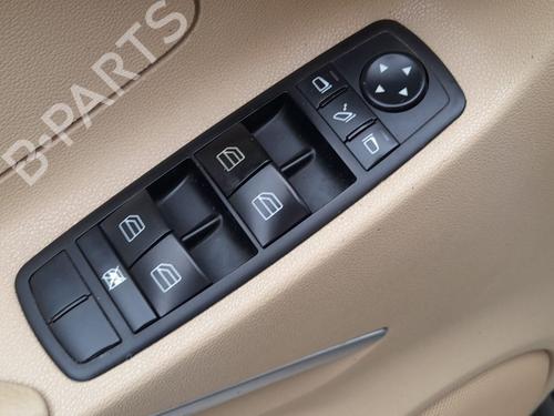 BP32707667I27 main image