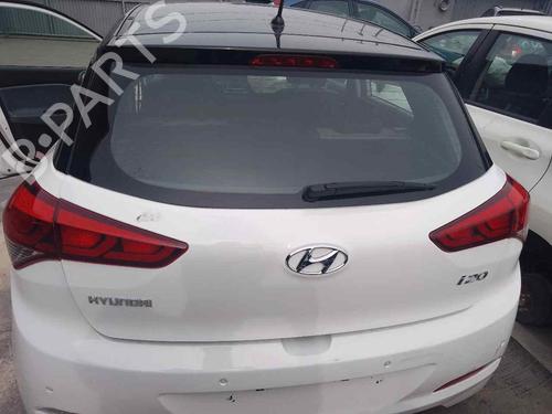 Used Tailgate HYUNDAI i20 II (GB, IB) 1.2 (84 hp) 28459440