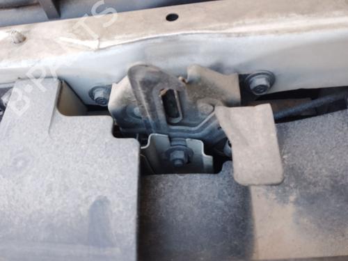 hood-lock-mazda-323-f-vi-hatchback-bj-1998-1999-2000-2001-2002-2003-2004-32139319 main image