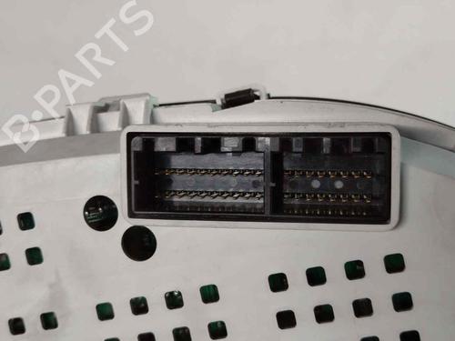 Instrument cluster KIA SORENTO I (JC) 2.5 CRDi 4WD | BP26477640C47 