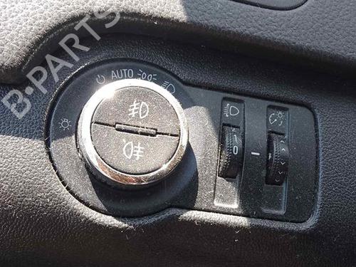 Used Headlight switch OPEL INSIGNIA A (G09) 2.0 CDTI (68) (131 hp) 28454734