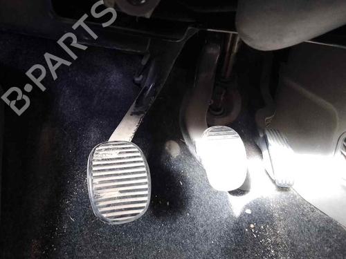 Used Break pedal FIAT STILO (192_) 1.9 JTD (192_XE1A) (115 hp) 28458761