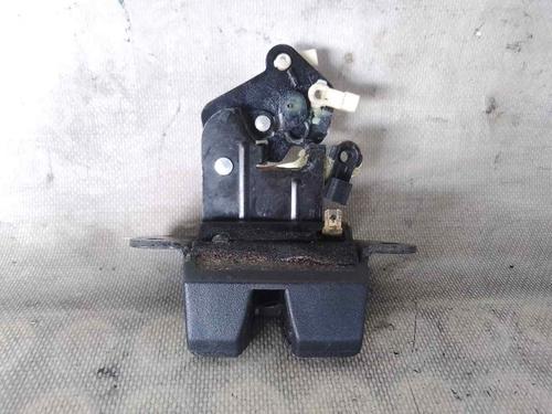 Tailgate lock HYUNDAI TUCSON (JM) 2.0 All-wheel Drive | BP26470934C101 