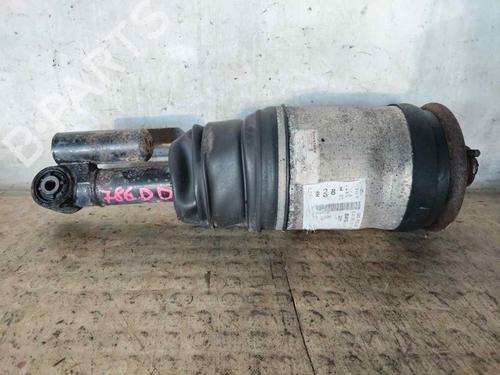 Used Right rear shock absorber LAND ROVER RANGE ROVER SPORT I (L320) 3.0 D 4x4 (245 hp) 28466350