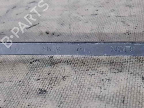 Front windshield wiper arm SMART FORFOUR (454) 1.1 (454.033) | BP26470406C143 