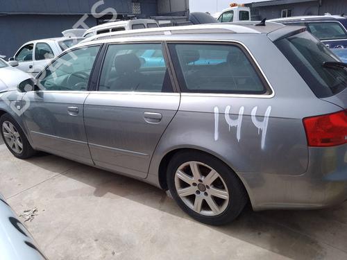 Pomello del cambio AUDI A4 B7 Avant (8ED) [2004-2008]  32086758