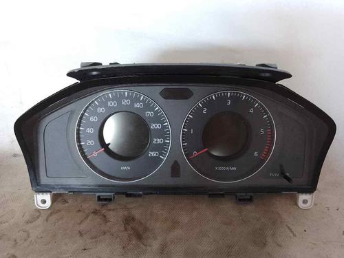 Used Instrument cluster VOLVO S80 I (184) [1998-2008]  26484827