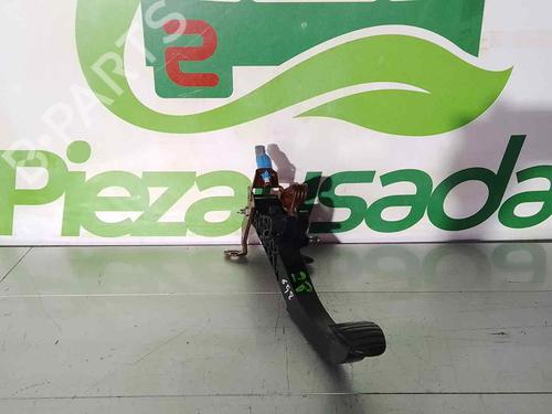 Pedal embrague RENAULT KANGOO / GRAND KANGOO II (KW0/1_) 1.5 dCi 85 (KW0K, KW0L, KW0B) (86 hp) 31268814