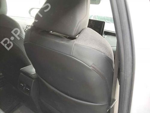 Right front seat TOYOTA AURIS Estate (_E18_) 1.8 Hybrid (ZWE186_, ZWE186R, ZWE186H) | BP29713505C16 