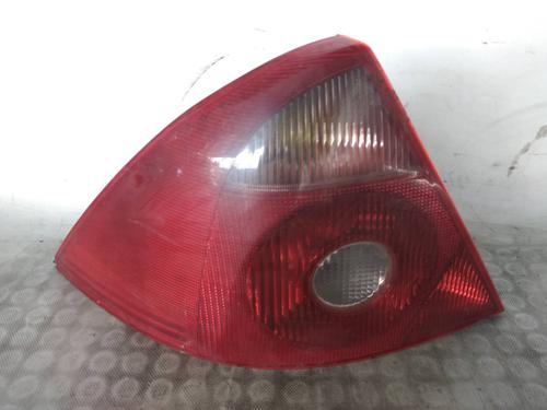Used Left taillight FORD MONDEO III (B5Y) [2000-2007]  26469073