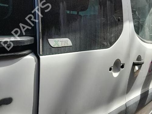 Used Right slide door Right slide door CITROËN BERLINGO Box Body/MPV (B9) 1.6 HDi 90 4x4 (90 hp) 33625386 33625386