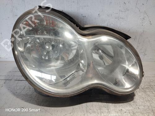 Used Right headlight Right headlight MERCEDES-BENZ C-CLASS (W203) [2000-2007] 36073240 36073240
