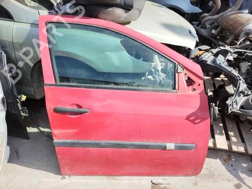 Used Right front door RENAULT CLIO III (BR0/1, CR0/1) [2005-2014]  29941464