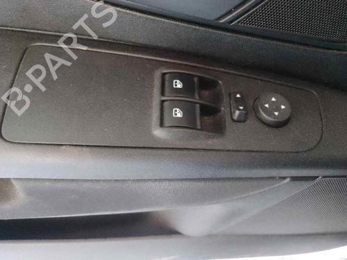 Used Left front window switch FIAT PUNTO EVO (199_) 1.3 D Multijet (199AXC1A, 199BXC1A, 199AXT1A, 199BXT1A) (75 hp) 28469174