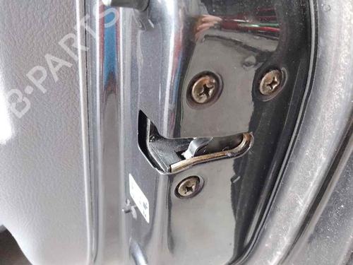 Used Rear right lock KIA CARENS II MPV (FJ) [2002-2013]  28465656