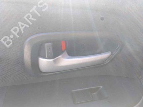 Used Rear left interior door handle SUZUKI GRAND VITARA II (JT, TE, TD) 1.9 DDiS All-wheel Drive (JT419, TD44, JB419WD, JB419XD,... (129 hp) 28466548