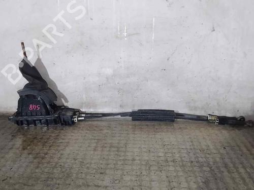 Used Gear lever RENAULT CLIO III (BR0/1, CR0/1) [2005-2014]  27039264