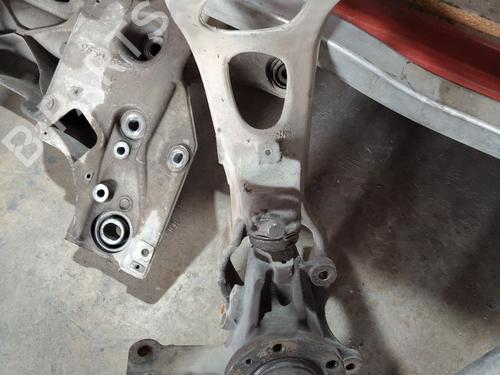 Used Right front steering knuckle Right front steering knuckle PEUGEOT 407 (6D_) [2004-2011] 36752995 36752995