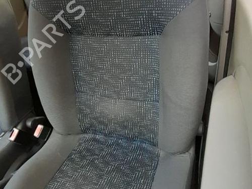 Used Left front seat Left front seat RENAULT TWINGO II (CN0_) 1.2 (CN0D) (58 hp) 35725589 35725589