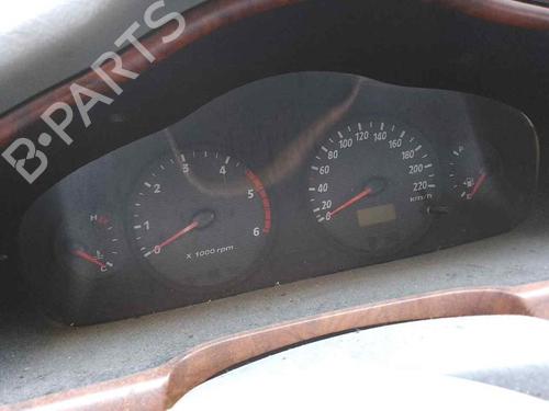 Used Instrument cluster HYUNDAI SANTA FÉ I (SM) 2.0 CRDi (113 hp) 28451702