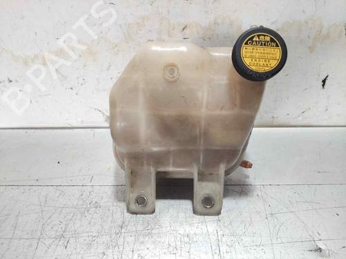 Ekspansjonstank Ekspansjonstank TOYOTA RAV 4 II (_A2_) [2000-2005] 33962851 33962851