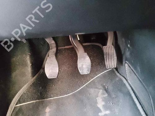 Used Clutch pedal FIAT PUNTO EVO (199_) 1.3 D Multijet (199AXC1A, 199BXC1A, 199AXT1A, 199BXT1A) (75 hp) 28469180