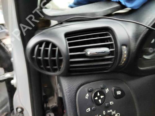 Used Air vent MERCEDES-BENZ CLC-CLASS (CL203) CLC 200 CDI (203.707) (122 hp) 29502114