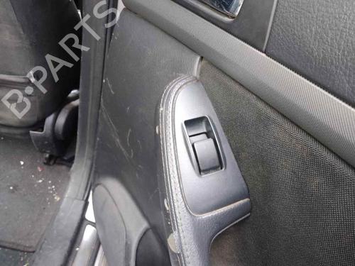 Used Right rear window switch TOYOTA AVENSIS (_T25_) 2.2 D-4D (ADT251_, ADT251R) (150 hp) 28457633