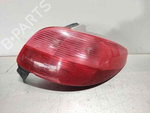 Used Right taillight PEUGEOT 206 Hatchback (2A/C) 1.4 LPG (75 hp) 31957532