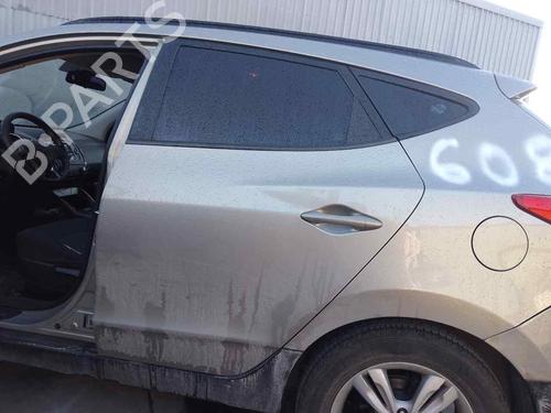 Used Left rear door HYUNDAI ix35 (LM, EL, ELH) [2009-2016]  28459554