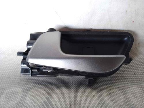 Venstre fortil invendig håndtag HYUNDAI i20 II (GB, IB) 1.2 (84 hp) 26469767
