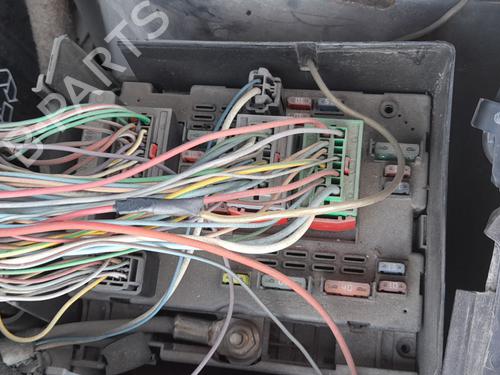 Used Fuse box Fuse box PEUGEOT 307 CC (3B) [2003-2009] 33539940 33539940