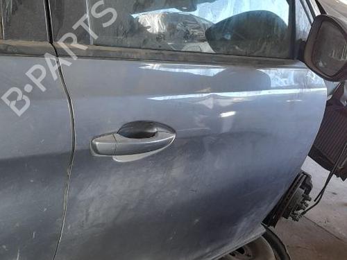 Used Right front door Right front door 34126226 34126226