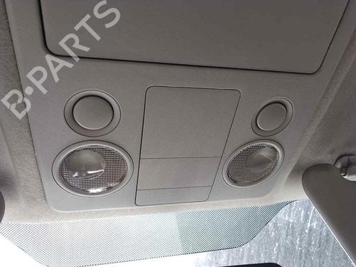 Used Interior roof light SUZUKI GRAND VITARA II (JT, TE, TD) 1.9 DDiS All-wheel Drive (JT419, TD44, JB419WD, JB419XD,... (129 hp) 28466551