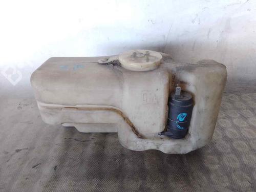 Used Windscreen washer tank OPEL CORSA A Hatchback (S83) [1982-1993]  26470579