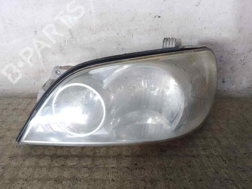 Used Right headlight KIA CARNIVAL II (GQ) [1999-2007]  26471977