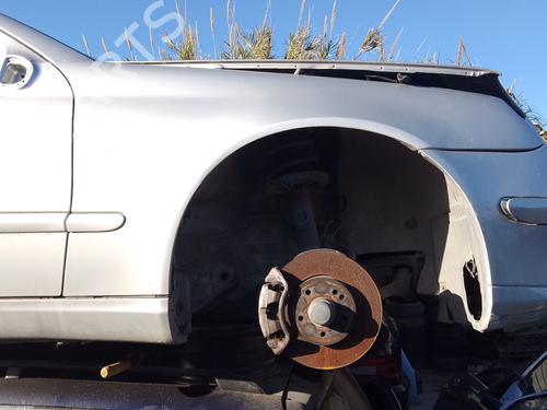 Used Right front fenders MERCEDES-BENZ C-CLASS Coupe (CL203) C 200 CDI (203.707) (122 hp) 32141286