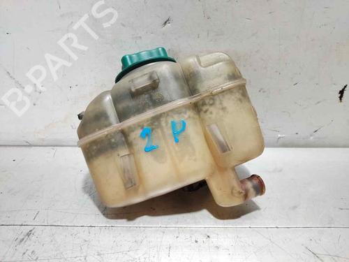expansion-tank-volvo-xc90-i-275-2002-2003-2004-2005-2006-2007-2008-2009-2010-2011-2012-2013-2014-2015-33160862 main image