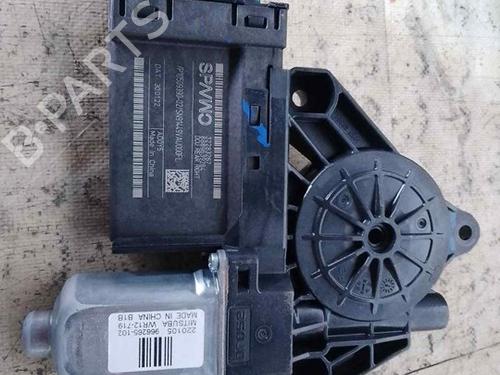 Used Right rear window motor LYNK & CO 01 HEV (197 hp) 29541575