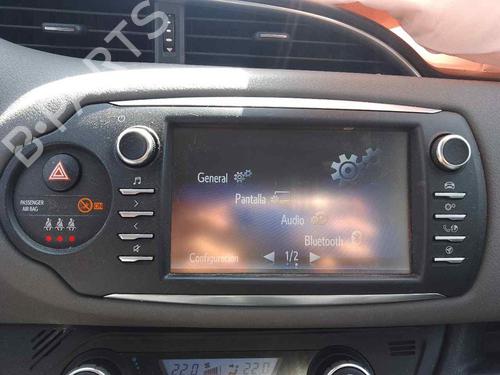 Used Radio TOYOTA YARIS (_P13_) 1.5 (NSP131_) (112 hp) 26486127