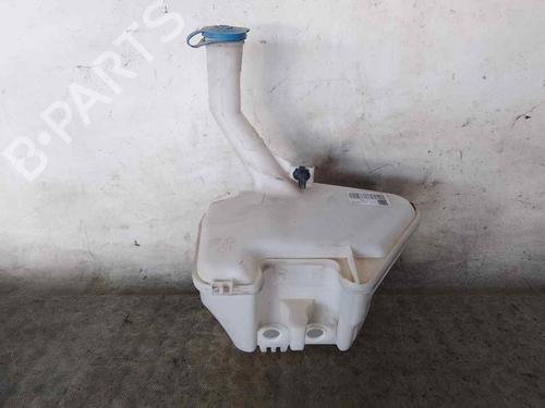Windscreen washer tank TOYOTA YARIS (_P9_) 1.33 VVT-i (NSP90_, NSP90R) 853100D060 |