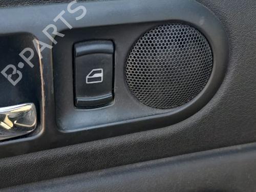 Used Left rear window switch Left rear window switch VW PASSAT B5 (3B2) [1996-2001] 33126427 33126427
