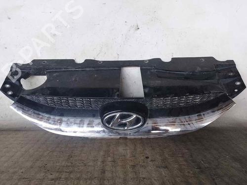 Used Grille HYUNDAI ix35 (LM, EL, ELH) [2009-2016]  26483377